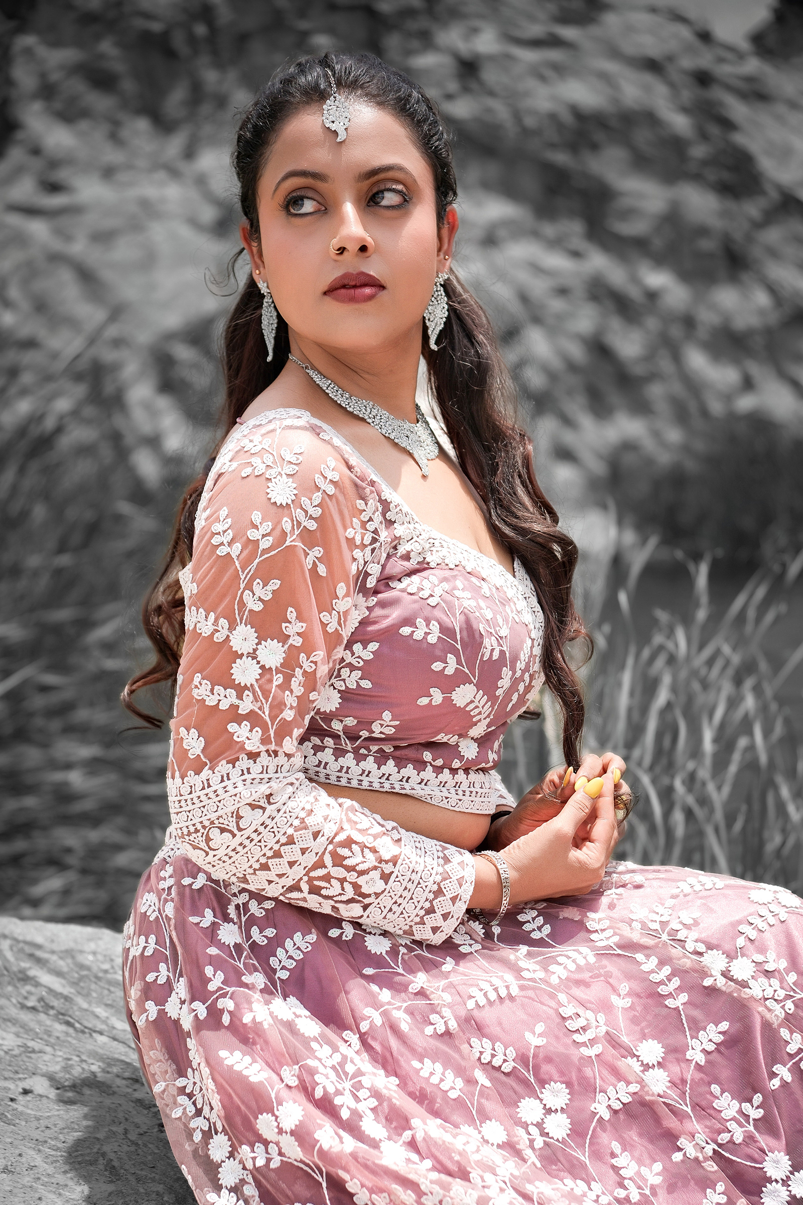 Peach Glow Lehenga Set - Image 2