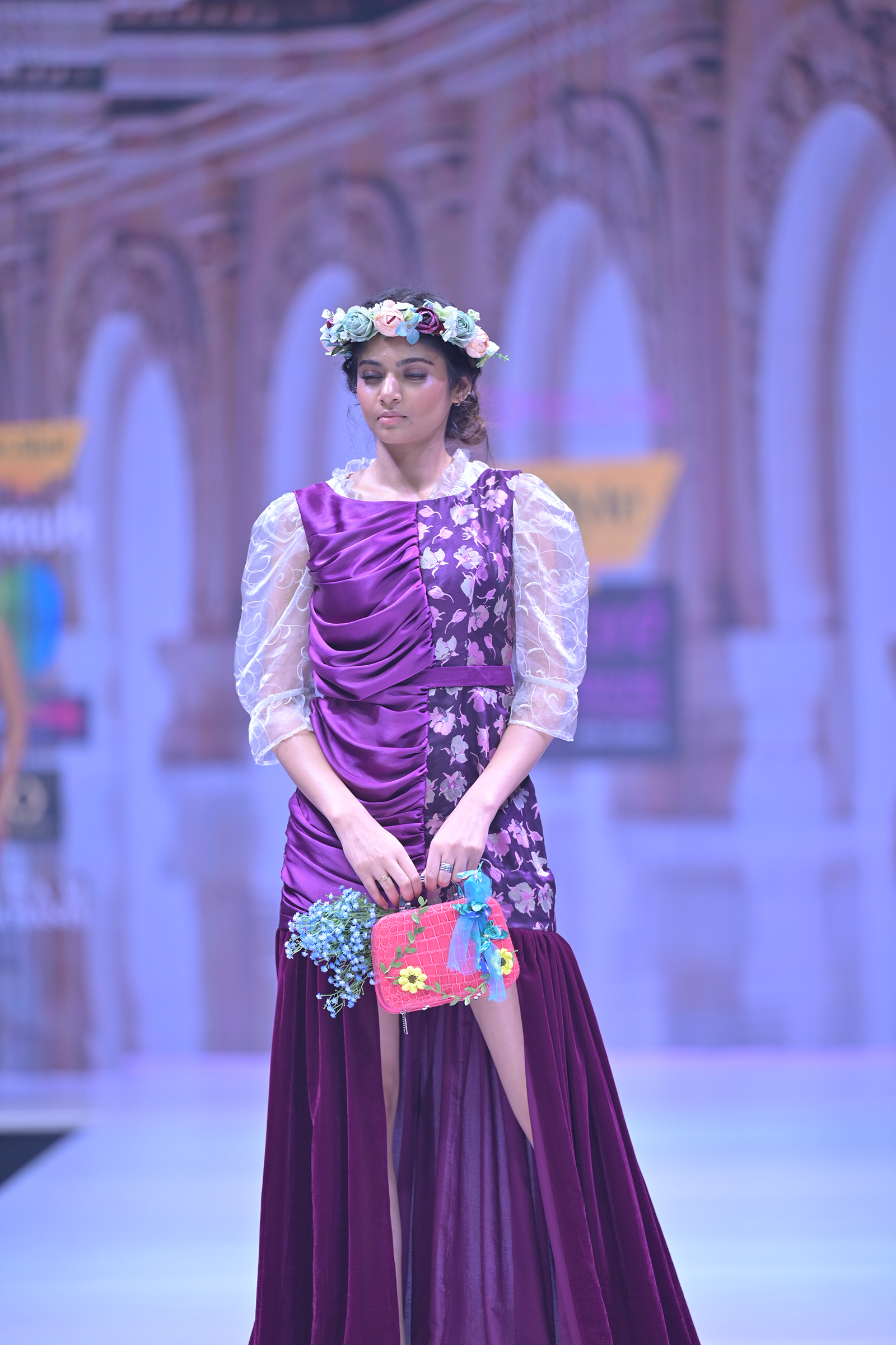 Wavy Vintage Velvet Gown - Image 3